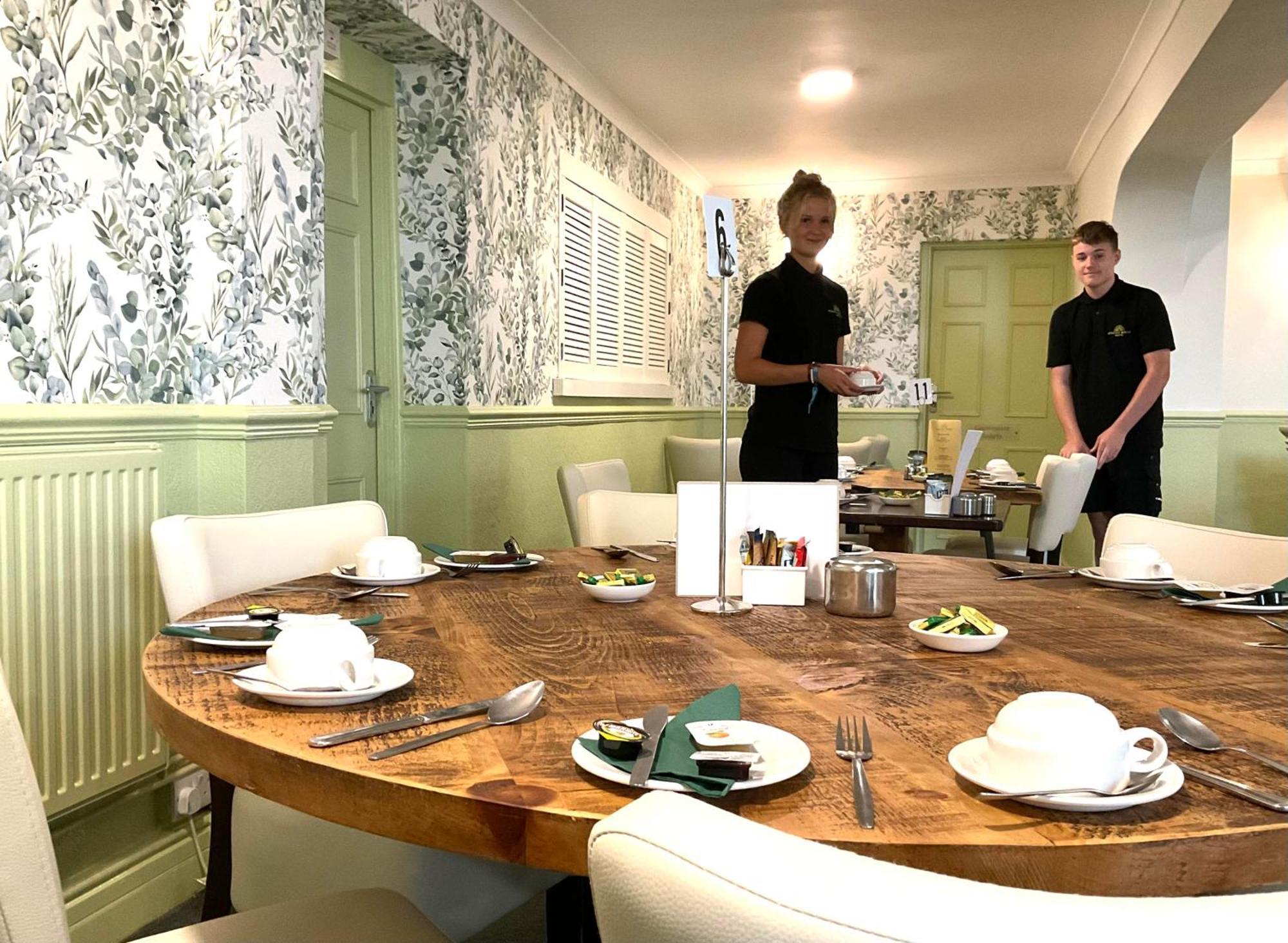 Ashton Court Hotel Ексмут Екстериор снимка